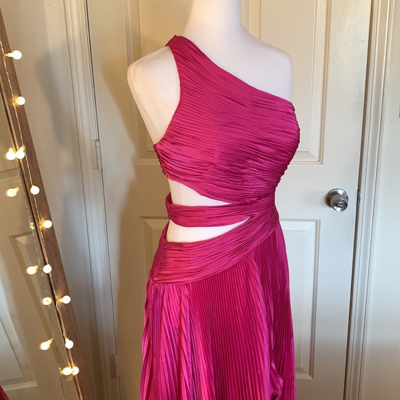 Mac Duggal One Shoulder Pleated Charmeuse Gown with Slit 49837 - Picture 7 of 16